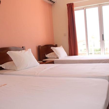 Restaurante Residencial Nova Cidade Porto Novo Zewnętrze zdjęcie