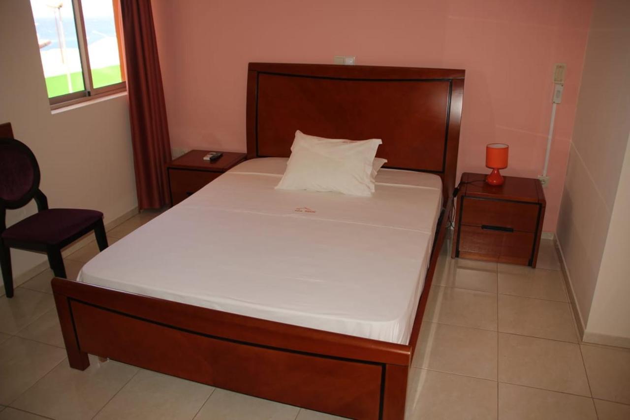 Restaurante Residencial Nova Cidade Porto Novo Zewnętrze zdjęcie
