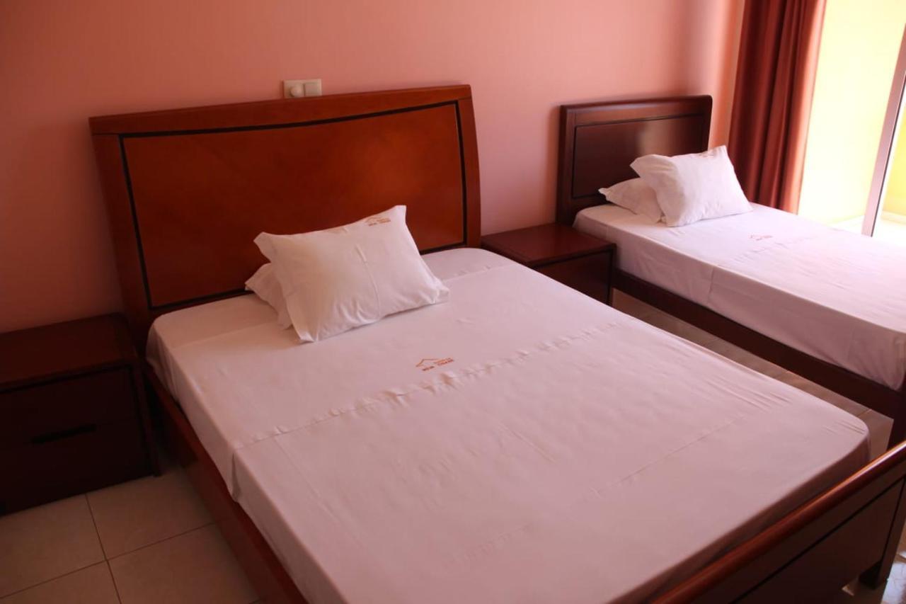 Restaurante Residencial Nova Cidade Porto Novo Zewnętrze zdjęcie